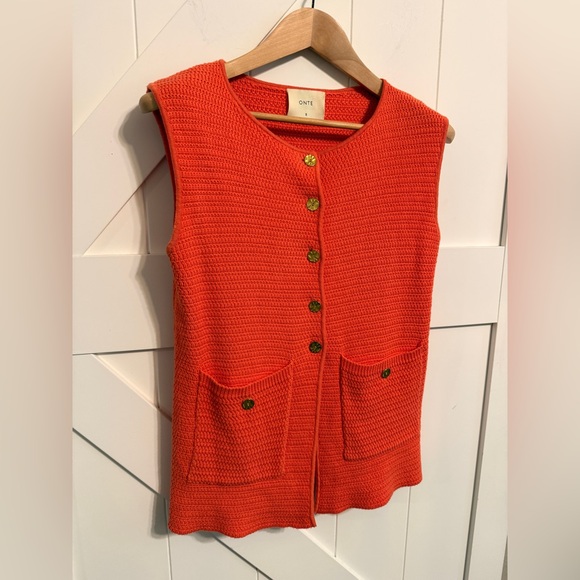 ONTE Orange Textured Knit Sweater Vest Small Button Front Pocket Coastal Grandma - Picture 2 of 6